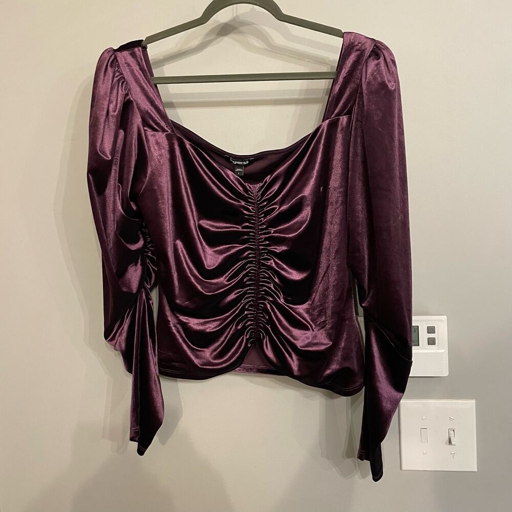 Express Top Dark Purple Velvet Long Sleeve Blouse Ruched Front Sz L Puff Sleeve